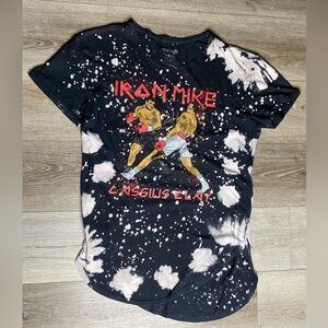 Entree Iron Mike Ali VS Tyson Legacy VS Greatness Cassilis Clay T-Shirt Small